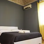 La Casa Di Lorenzo Szálloda Pescara