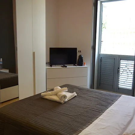 La Casa Di Lorenzo Hotel Pescara