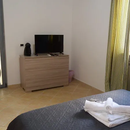 La Casa Di Lorenzo Szálloda Pescara